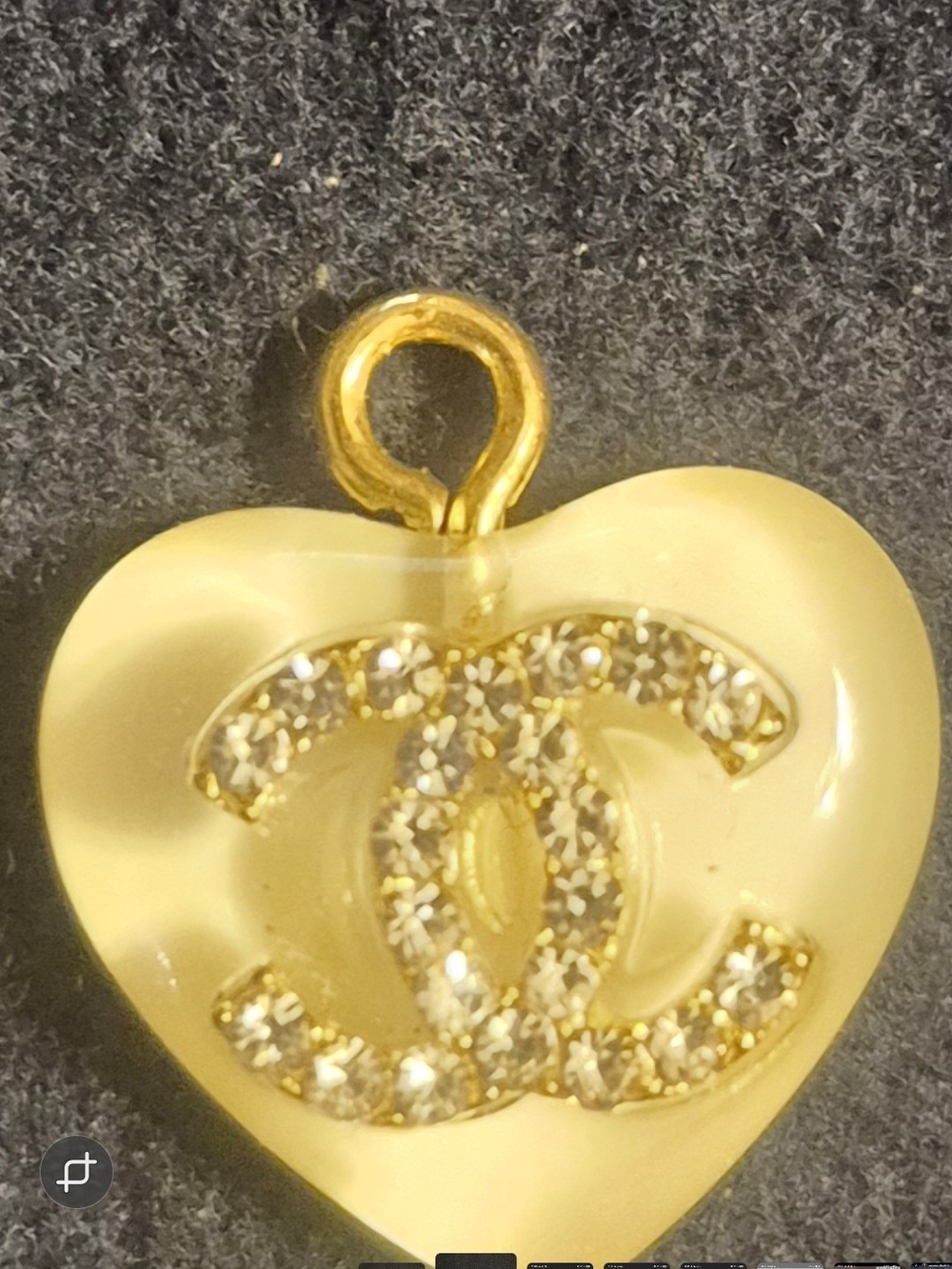 CHANEL AUTHENTIC Gold-Tone Heart Pendant with Crystal CC Logo